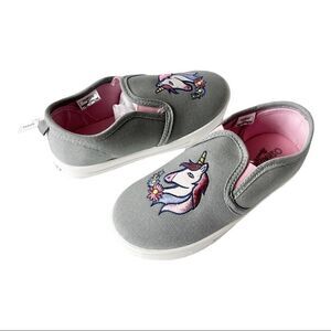 Oshkosh B’gosh‎ Maeve Light Gray Unicorn Slip On Shoes